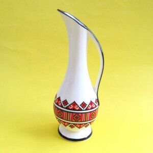 Ukrainian folk art vase with handle